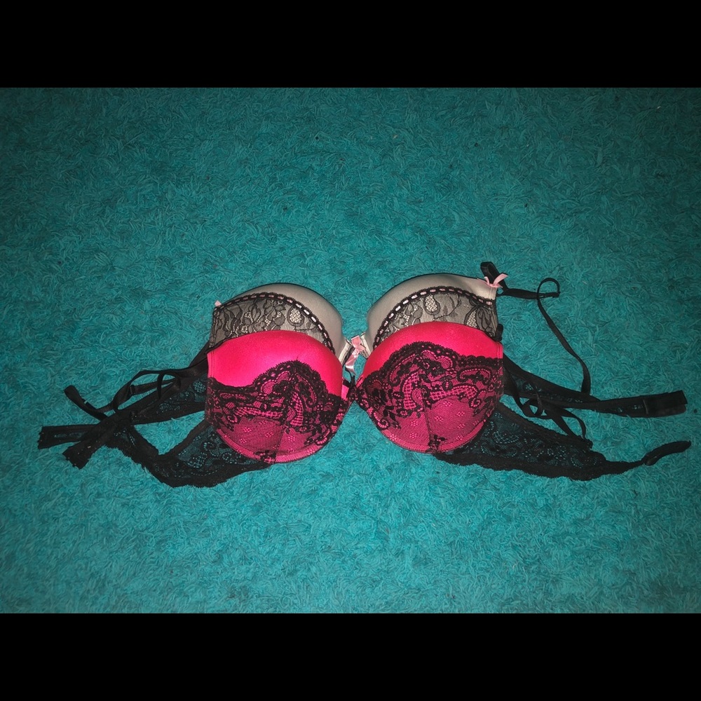 Sports/Bras Size 34-38 Cup A-B